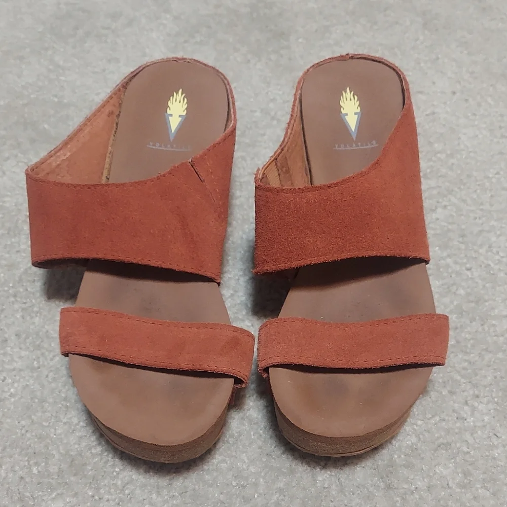Volatile Evita Whiskey Cognac Leather Double-Strap Espadrille Wedge Sandals Sz 8